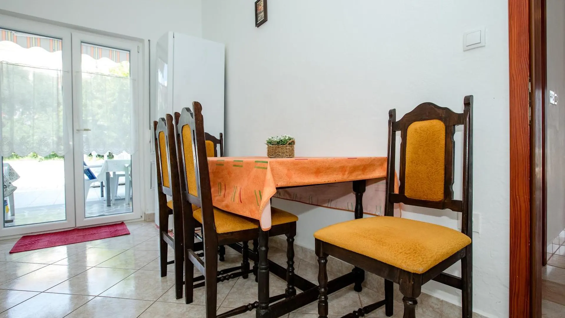 Lovely Meta Apartments Palit