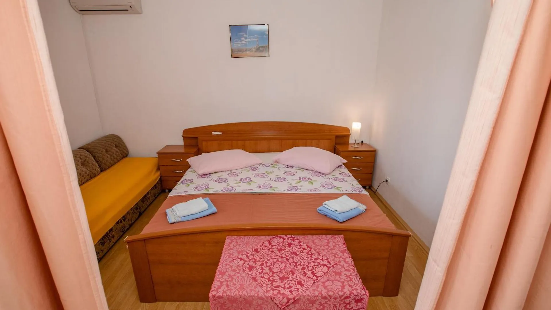 Lovely Meta Apartments Palit