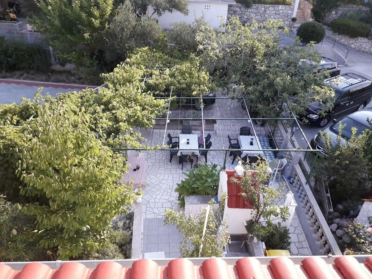 Lovely Meta Apartments Palit